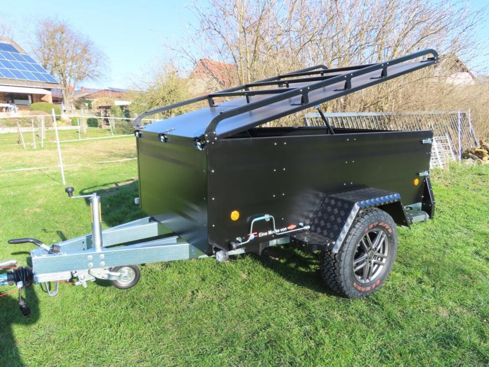 Böckmann TPV KT EB 3 Offroad PKW Anhänger Kofferanhänger 100km/h - Reboque para carros: foto 1 Böckmann TPV KT EB 3 Offroad PKW Anhänger Kofferanhänger 100km/h - Reboque para carros: foto 1