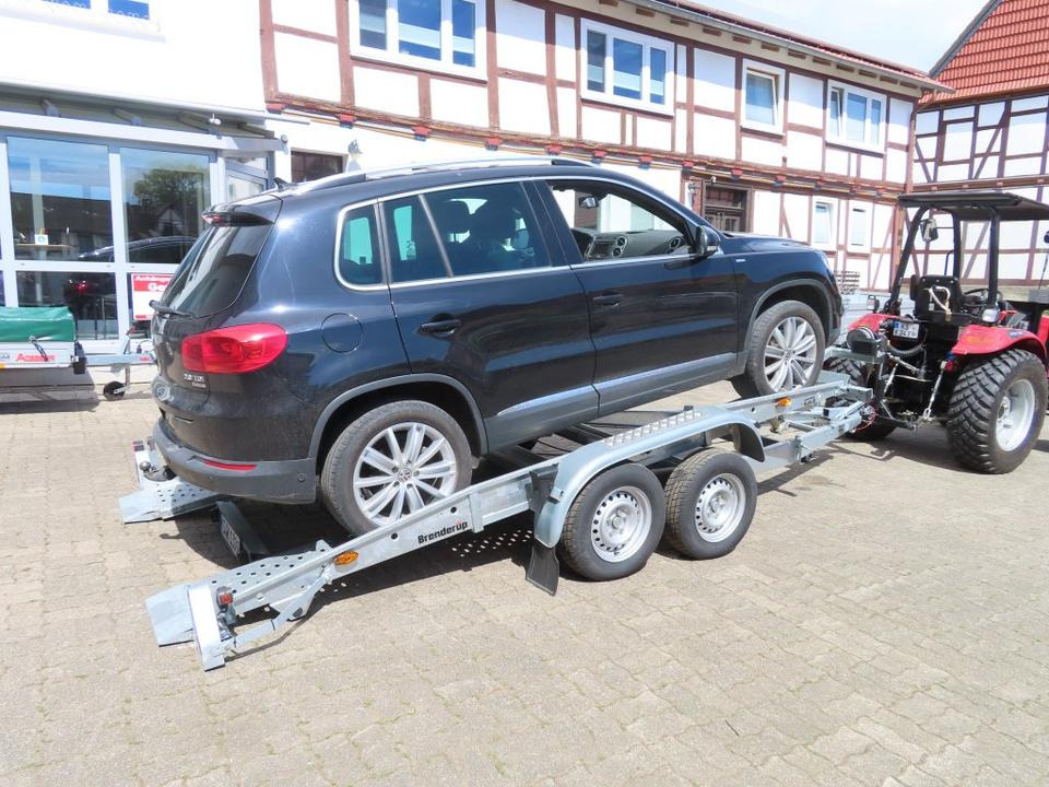 Leih, PKW Anhänger, Autotransporter, Mietanhänger, 100 km/h, - Reboque transporte de veículos: foto 1 Leih, PKW Anhänger, Autotransporter, Mietanhänger, 100 km/h, - Reboque transporte de veículos: foto 1
