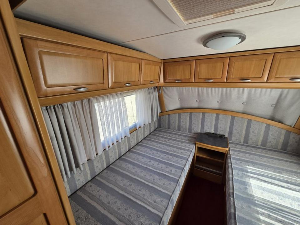 Caravana Wohnwagen Hymer Top Ausstattung Mover Vohrzelt 4x Schlafplätze WC: foto 9