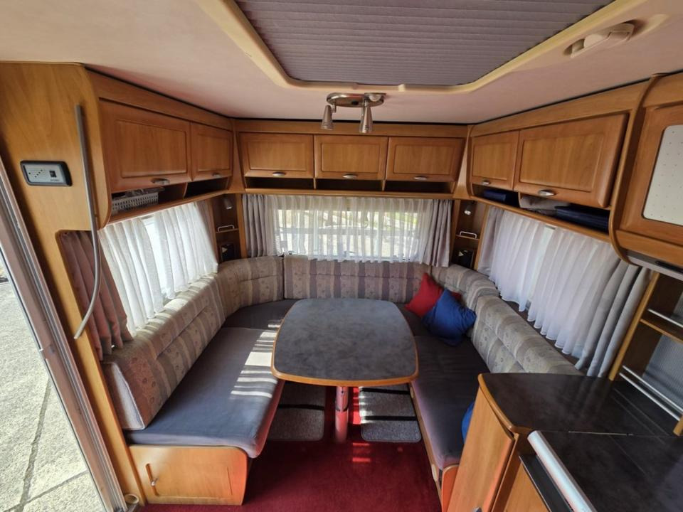 Caravana Wohnwagen Hymer Top Ausstattung Mover Vohrzelt 4x Schlafplätze WC: foto 14