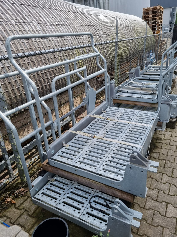 Sennebogen 840 E series complete gallery set new - Estrutura/ Châssis por Manipulador de material: foto 4 Sennebogen 840 E series complete gallery set new - Estrutura/ Châssis por Manipulador de material: foto 4