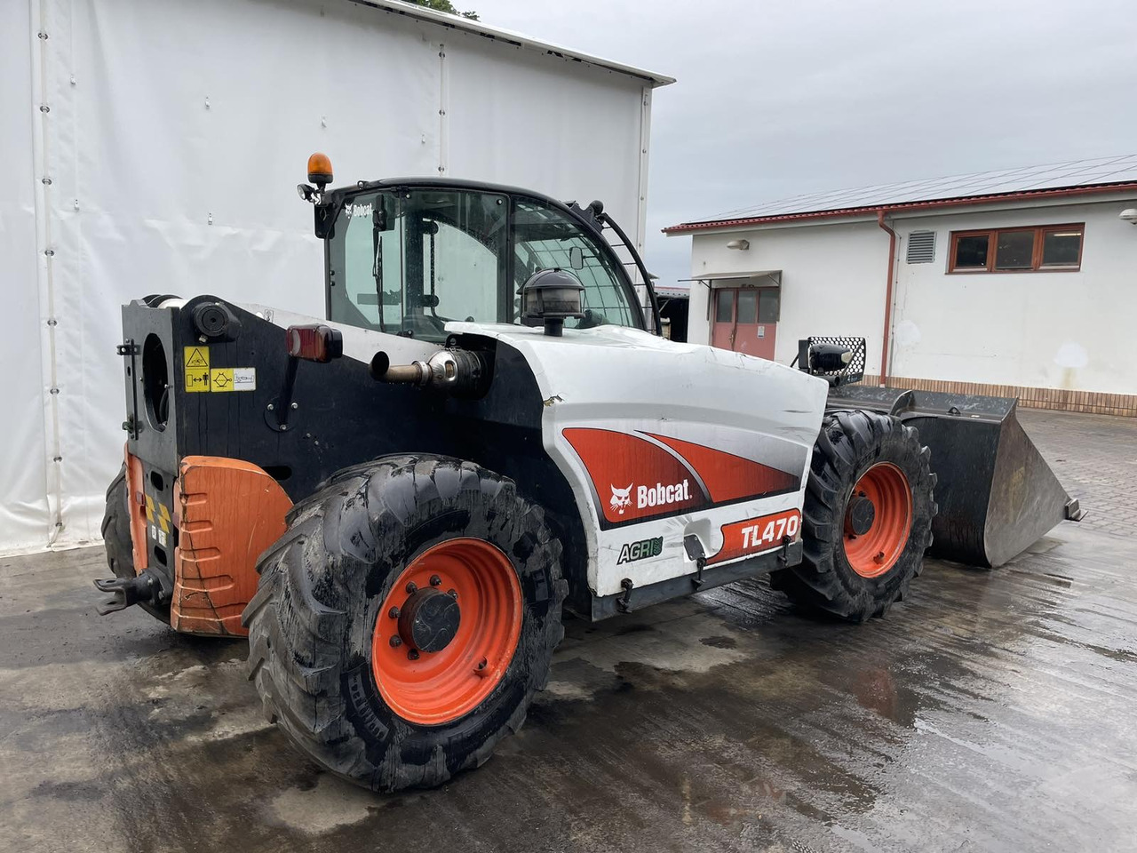 Bobcat TL470XHF - Empilhador telescópico: foto 1 Bobcat TL470XHF - Empilhador telescópico: foto 1