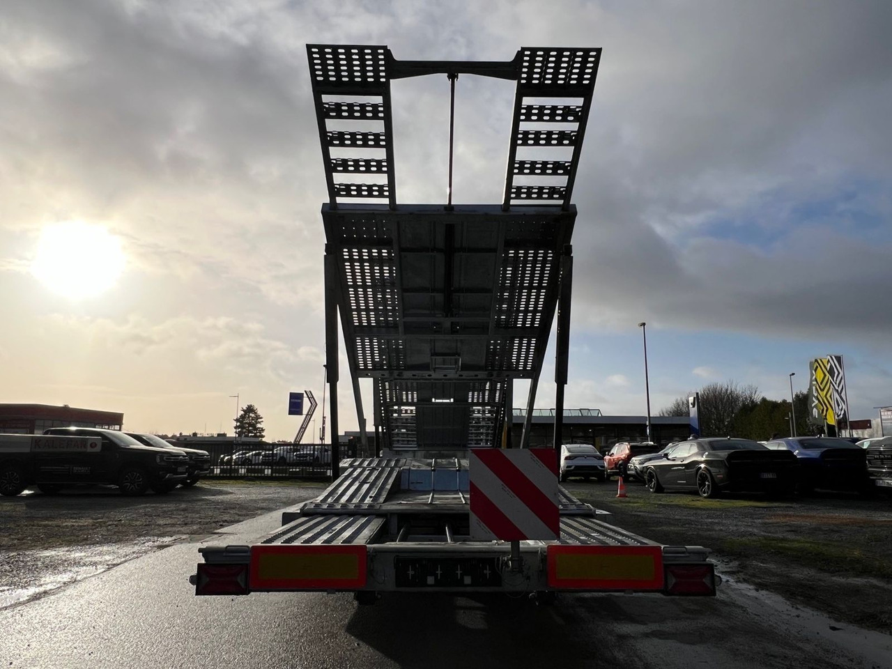 KALEPAR KLP228V6 6er-Autotransporter VDI2700 - Semi-reboque transporte de veículos: foto 5 KALEPAR KLP228V6 6er-Autotransporter VDI2700 - Semi-reboque transporte de veículos: foto 5