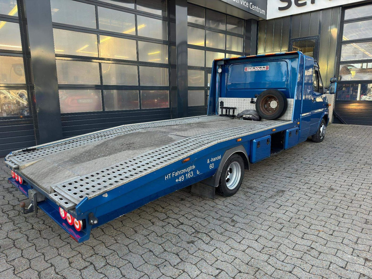 Mercedes-Benz Sprinter 2.7 CDI ABSCHLEPPWAGEN SCHLAFKABINE - Camião transporte de veículos: foto 4 Mercedes-Benz Sprinter 2.7 CDI ABSCHLEPPWAGEN SCHLAFKABINE - Camião transporte de veículos: foto 4