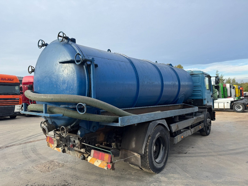 MAN 18.232 (12.000L / STEEL SUSPENSION / 6 CYLINDER WITH MANUAL PUMP) - Caminhão limpa fossa: foto 5 MAN 18.232 (12.000L / STEEL SUSPENSION / 6 CYLINDER WITH MANUAL PUMP) - Caminhão limpa fossa: foto 5
