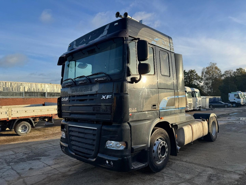 DAF 105 XF 460 Space Cab (MANUAL GEARBOX / BOITE MANUELLE) - Tractor: foto 1 DAF 105 XF 460 Space Cab (MANUAL GEARBOX / BOITE MANUELLE) - Tractor: foto 1