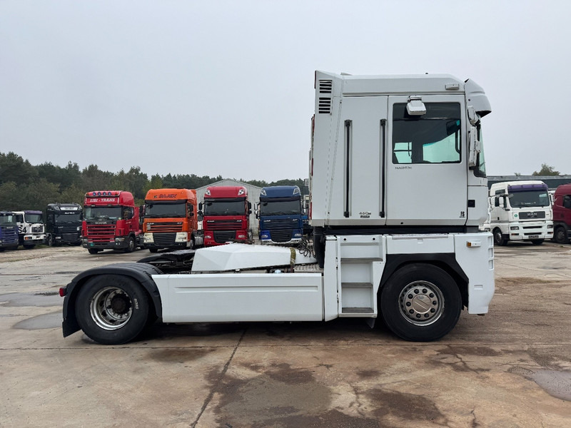 Renault Magnum 460 DXI (PERFECT CONDITION / PARFAIT ETAT) - Tractor: foto 4 Renault Magnum 460 DXI (PERFECT CONDITION / PARFAIT ETAT) - Tractor: foto 4