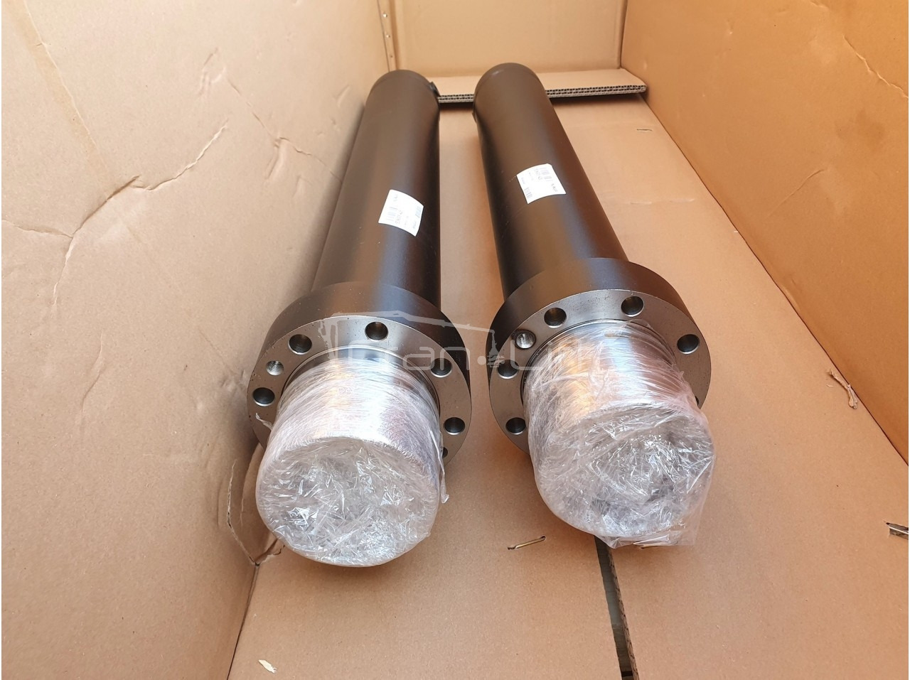 Siłownik, cylinder obrotu Epsilon M100, M110, M120, M130 YE06005_425 - Cilindro hidráulico por Grua para camião: foto 2 Siłownik, cylinder obrotu Epsilon M100, M110, M120, M130 YE06005_425 - Cilindro hidráulico por Grua para camião: foto 2