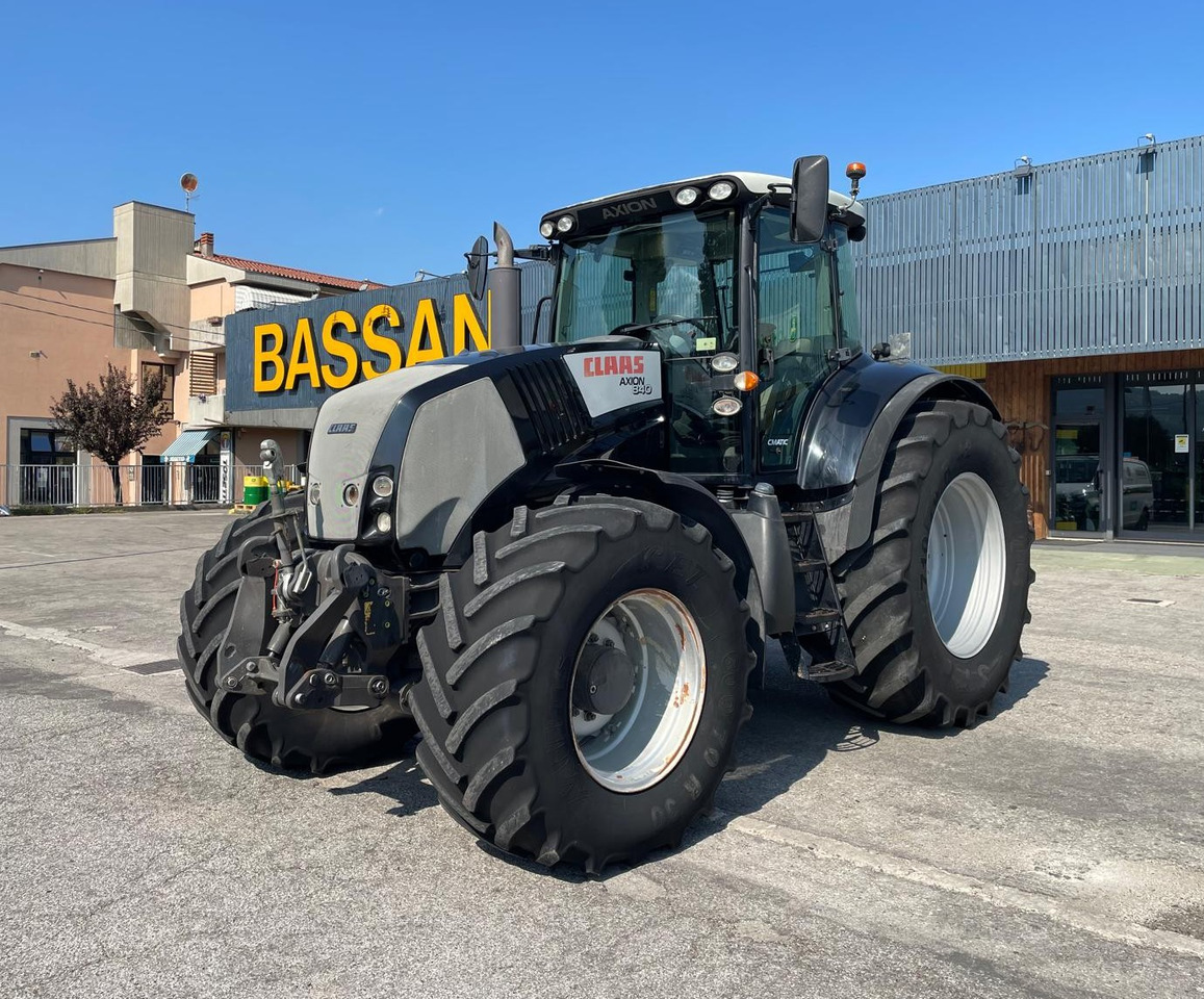 CLAAS AXION 840 C-MATIC - Trator: foto 1 CLAAS AXION 840 C-MATIC - Trator: foto 1