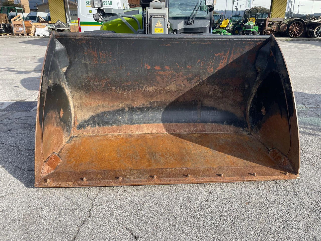 CLAAS TELESCOPICO SCORPION 10.33 - Empilhador telescópico: foto 2 CLAAS TELESCOPICO SCORPION 10.33 - Empilhador telescópico: foto 2