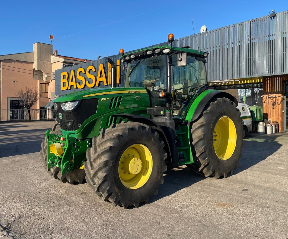 JOHN DEERE 6145 R - Trator: foto 1 JOHN DEERE 6145 R - Trator: foto 1