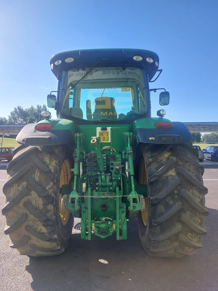 JOHN DEERE 7230 R - Trator: foto 4 JOHN DEERE 7230 R - Trator: foto 4