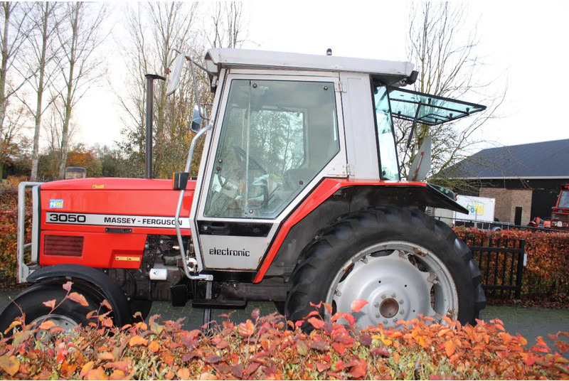 Massey Ferguson 3050 - Trator: foto 5 Massey Ferguson 3050 - Trator: foto 5