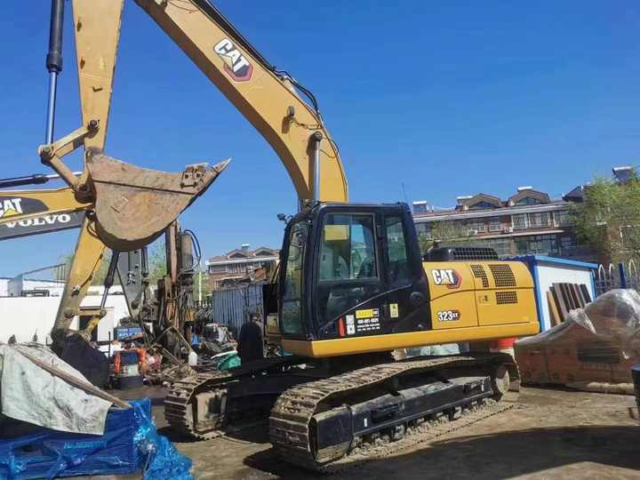 100% Original Caterpillar 323GX Large Excavator for Sale Made in Japan Used Cat 323gx for Sale - Escavadora de rastos: foto 2 100% Original Caterpillar 323GX Large Excavator for Sale Made in Japan Used Cat 323gx for Sale - Escavadora de rastos: foto 2