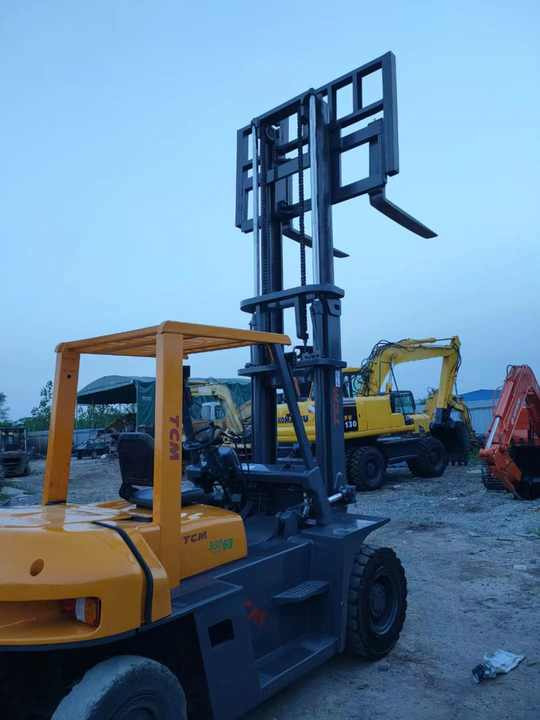 90% New TCM 6T Forklift Used Machine , Powerful, Low Price, and Very Good Quality - Empilhadeira: foto 2 90% New TCM 6T Forklift Used Machine , Powerful, Low Price, and Very Good Quality - Empilhadeira: foto 2