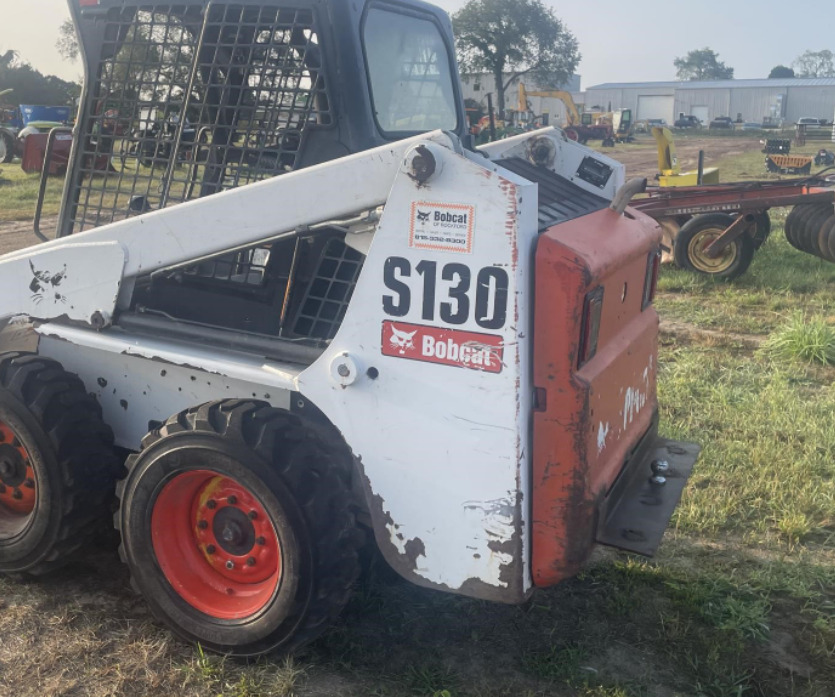 BOBCAT S130 - Mini pá carregadora: foto 4 BOBCAT S130 - Mini pá carregadora: foto 4