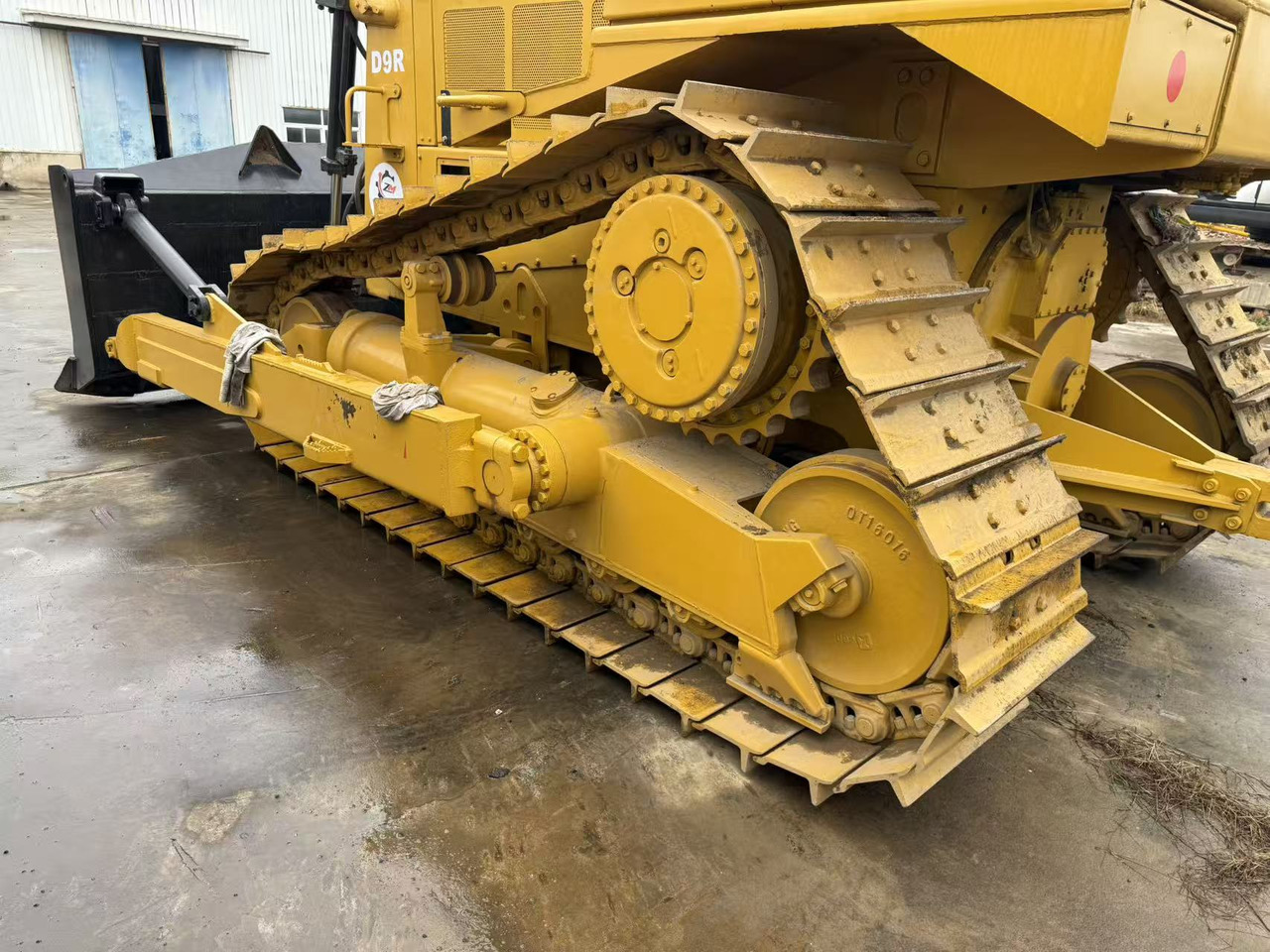 Buldôzer CATERPILLAR D9r: foto 6