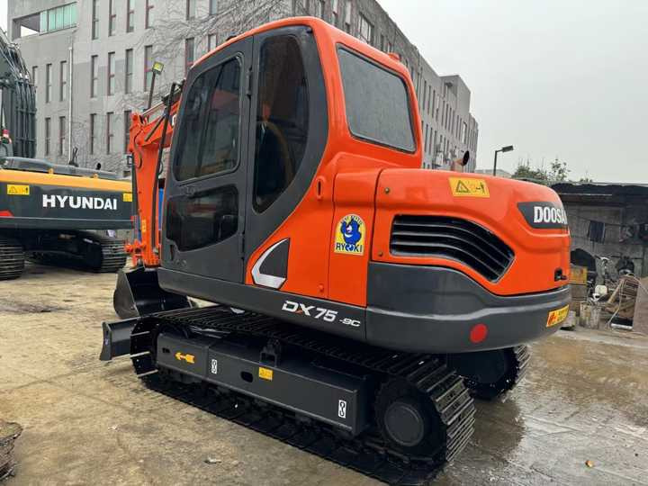 Certified Used Doosan DX75 Mini Excavator | Low Hours, Full Service History | Global Shipping Available - Mini escavadeira: foto 5 Certified Used Doosan DX75 Mini Excavator | Low Hours, Full Service History | Global Shipping Available - Mini escavadeira: foto 5