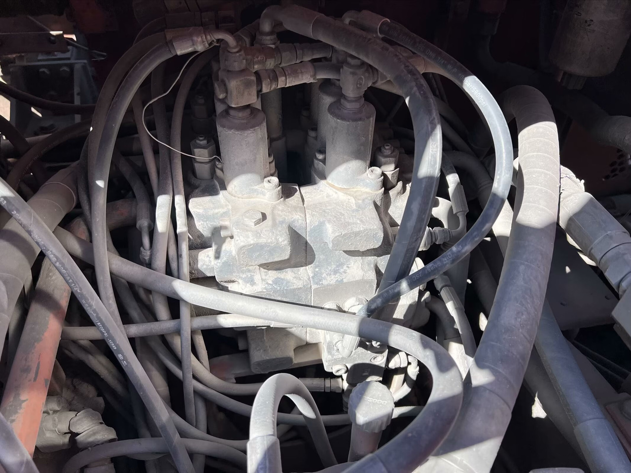 Escavadeira de rodas DOOSAN 210w: foto 18