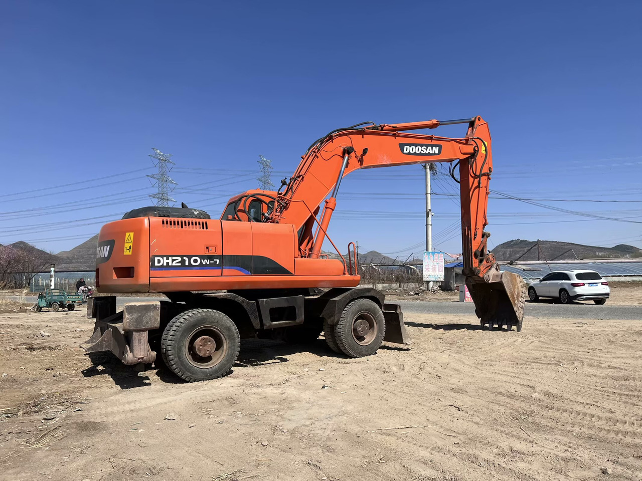 Escavadeira de rodas DOOSAN 210w: foto 10