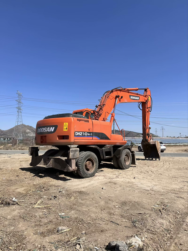 Escavadeira de rodas DOOSAN 210w: foto 9