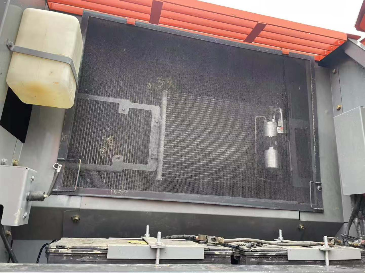 Escavadora de rastos HITACHI 350-5g: foto 16