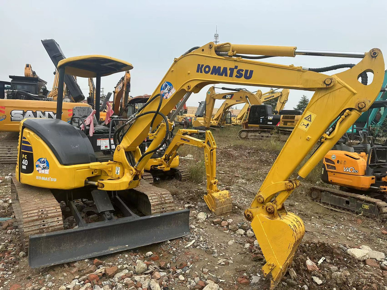 KOMATSU PC40 - Mini escavadeira: foto 1 KOMATSU PC40 - Mini escavadeira: foto 1