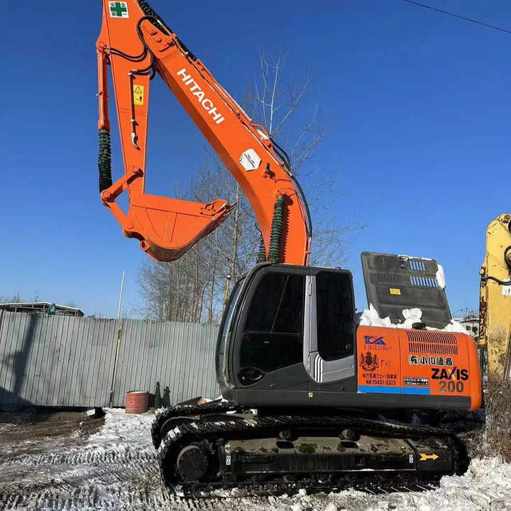 Original Japan Hitachi ZX200-3 Excavator Hitachi Excavator in Low Price for Hot Sale - Escavadora de rastos: foto 1 Original Japan Hitachi ZX200-3 Excavator Hitachi Excavator in Low Price for Hot Sale - Escavadora de rastos: foto 1