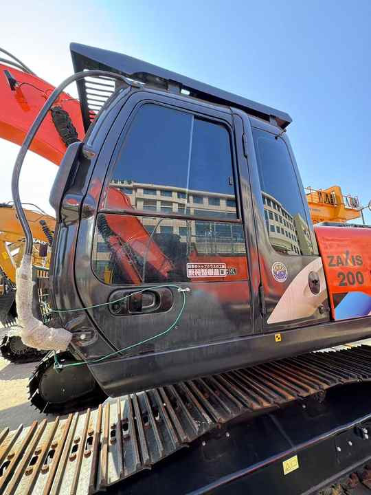 Escavadeira Second Hand  Japan Brand  Hitachi Zx200 Excavator for Sale Original  Hitachi 20tons Medium Excavator in Stock [ Copy ] [ Copy ]: foto 6