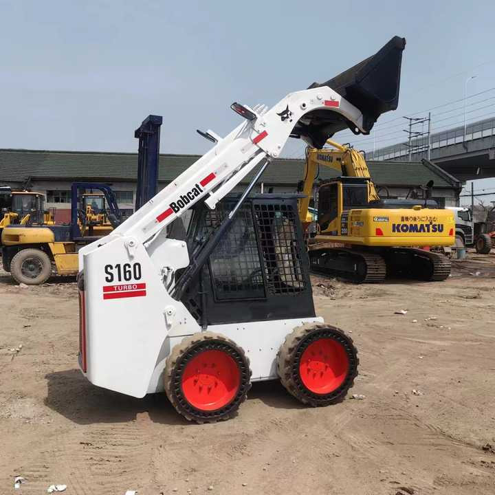 Used Bob Cat Bob Cat S160 Used Mini Skid Steer Wheel Loader Multifunctional Track Loaders Bobcat S160 2.7 Ton - Mini pá carregadora: foto 1 Used Bob Cat Bob Cat S160 Used Mini Skid Steer Wheel Loader Multifunctional Track Loaders Bobcat S160 2.7 Ton - Mini pá carregadora: foto 1