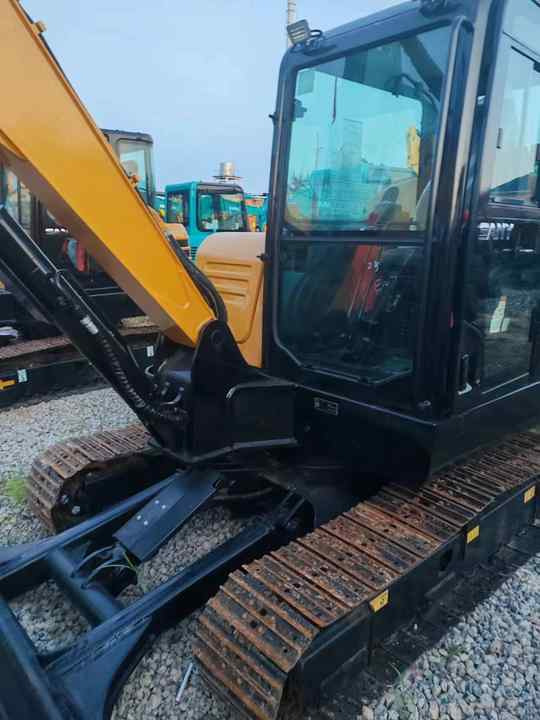 Used China Brand Sany Sy5cmini Excavator for Sale Mini Excavator Mini Digger Excavator - Escavadeira: foto 2 Used China Brand Sany Sy5cmini Excavator for Sale Mini Excavator Mini Digger Excavator - Escavadeira: foto 2