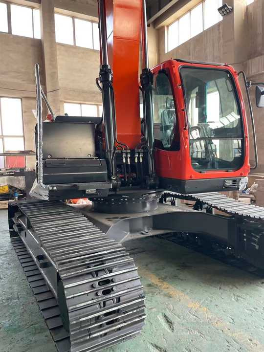 Used Digger DOOSAN DX230 Construction Machinery Construction Digger Used DOOSAN DX230 Cheap Excavator - Escavadora de rastos: foto 5 Used Digger DOOSAN DX230 Construction Machinery Construction Digger Used DOOSAN DX230 Cheap Excavator - Escavadora de rastos: foto 5