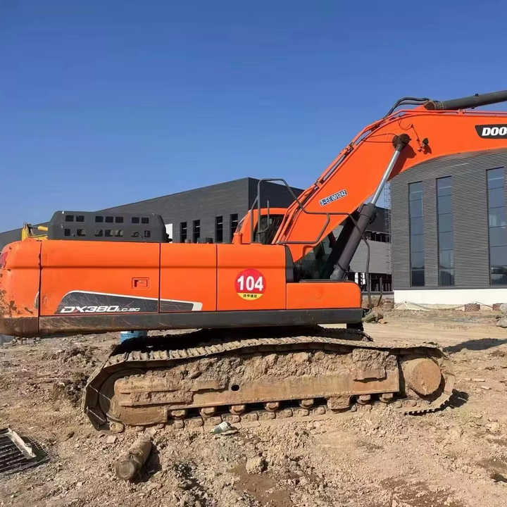 Used Digger DOOSAN DX380 Construction Machinery Construction Digger Used DOOSAN DX380 Cheap Excavator - Escavadora de rastos: foto 1 Used Digger DOOSAN DX380 Construction Machinery Construction Digger Used DOOSAN DX380 Cheap Excavator - Escavadora de rastos: foto 1