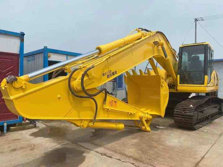 Used Good Quality Japan Original PC220-7 in Good Condition PC220-7 Komatsu - Escavadora de rastos: foto 2 Used Good Quality Japan Original PC220-7 in Good Condition PC220-7 Komatsu - Escavadora de rastos: foto 2