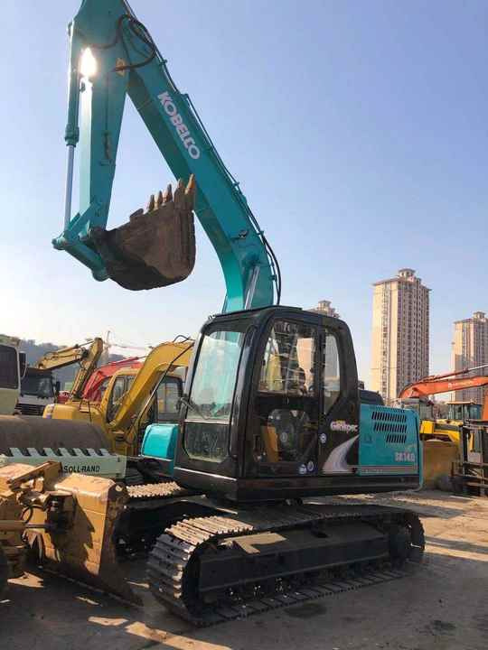 Used High-quality Original Japan Kobelco SK140 Crawler Excavator in Hefei - Escavadeira: foto 3 Used High-quality Original Japan Kobelco SK140 Crawler Excavator in Hefei - Escavadeira: foto 3