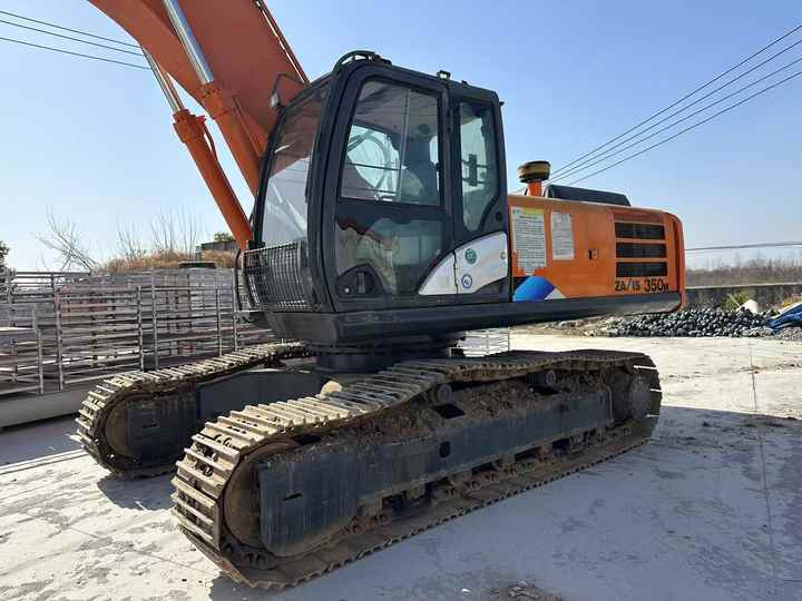 Used Hitachi Zx 350 Excavator with Loe Shipping and Certificate Global Shipping - Escavadora de rastos: foto 2 Used Hitachi Zx 350 Excavator with Loe Shipping and Certificate Global Shipping - Escavadora de rastos: foto 2