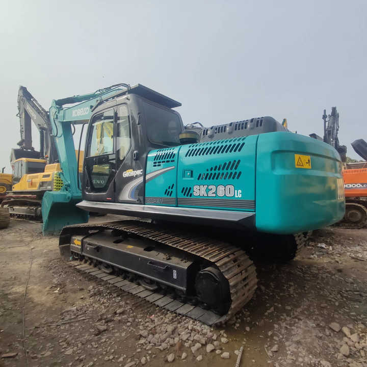 Used Japan Brand Kobelco SK260-8 Hydraulic Digger High Quality Kobelco Sk200 260 Crawler Excavator in Stock on Sale - Escavadeira: foto 1 Used Japan Brand Kobelco SK260-8 Hydraulic Digger High Quality Kobelco Sk200 260 Crawler Excavator in Stock on Sale - Escavadeira: foto 1