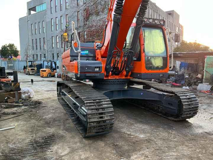 Used Large Doosan DX340 Excavator Original DX340-9 Used Excavator 34 Tons DX340lc-9c Hydraulic Excavator Sold Well - Escavadeira: foto 5 Used Large Doosan DX340 Excavator Original DX340-9 Used Excavator 34 Tons DX340lc-9c Hydraulic Excavator Sold Well - Escavadeira: foto 5