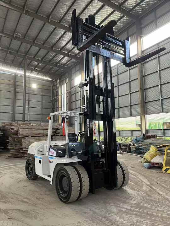 Used TCM 100 Forklift 10 Ton | Low Hours | Well-Maintained | Affordable Material Handling Machinery - Empilhadeira: foto 2 Used TCM 100 Forklift 10 Ton | Low Hours | Well-Maintained | Affordable Material Handling Machinery - Empilhadeira: foto 2