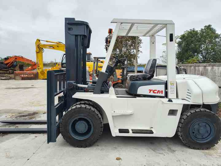 Used TCM70 Forklift Japan TCM 7 Tonne Used Forklift in Good Condition Cheap Price TCM70 Forklift for Sale - Empilhadeira a diesel: foto 3 Used TCM70 Forklift Japan TCM 7 Tonne Used Forklift in Good Condition Cheap Price TCM70 Forklift for Sale - Empilhadeira a diesel: foto 3