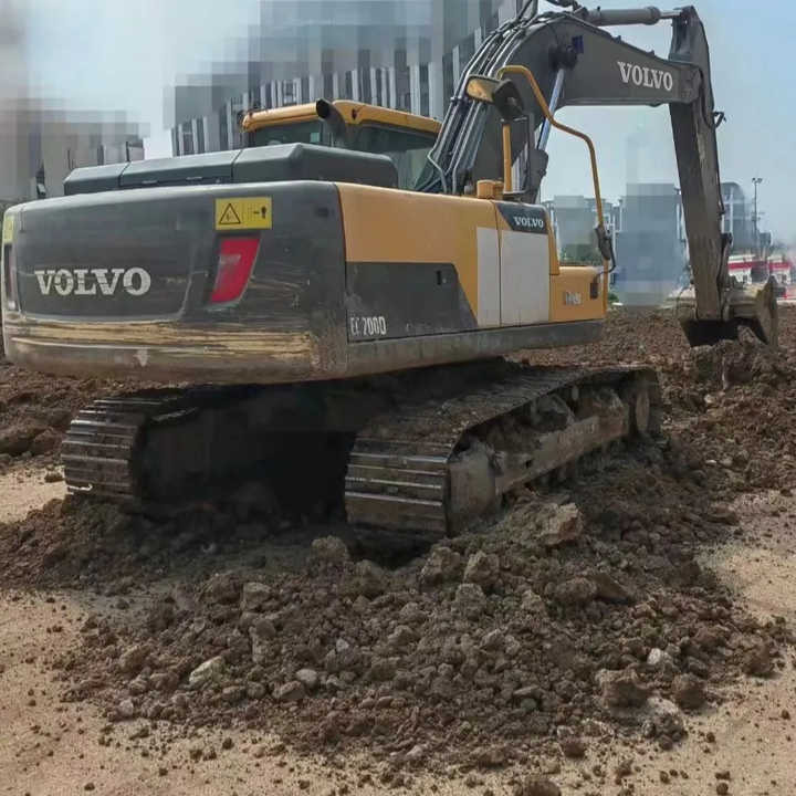 Used Volvo Brand Original EC200B Model Excavator with Good Working Condition for Sale - Escavadora de rastos: foto 4 Used Volvo Brand Original EC200B Model Excavator with Good Working Condition for Sale - Escavadora de rastos: foto 4