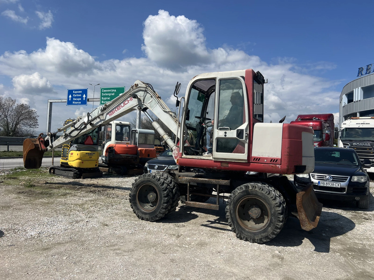 Багер Takeuchi 8-Тона, TB070W, Внос - Escavadeira de rodas: foto 2 Багер Takeuchi 8-Тона, TB070W, Внос - Escavadeira de rodas: foto 2