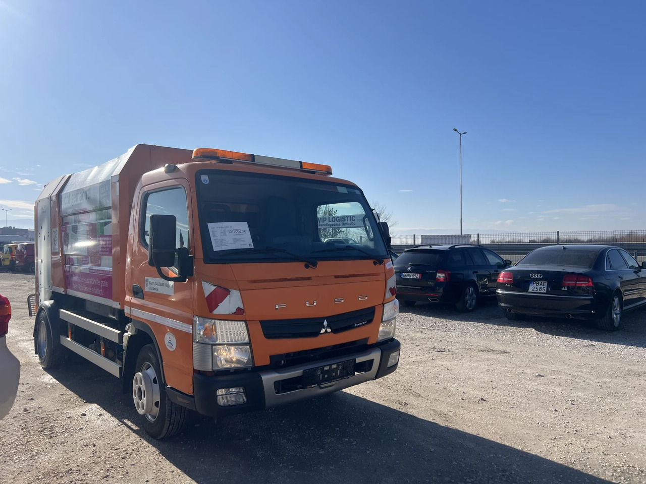 Mitsubishi Fuso Ротопреса-Mini, Нов внос - Caminhão tanque: foto 3 Mitsubishi Fuso Ротопреса-Mini, Нов внос - Caminhão tanque: foto 3