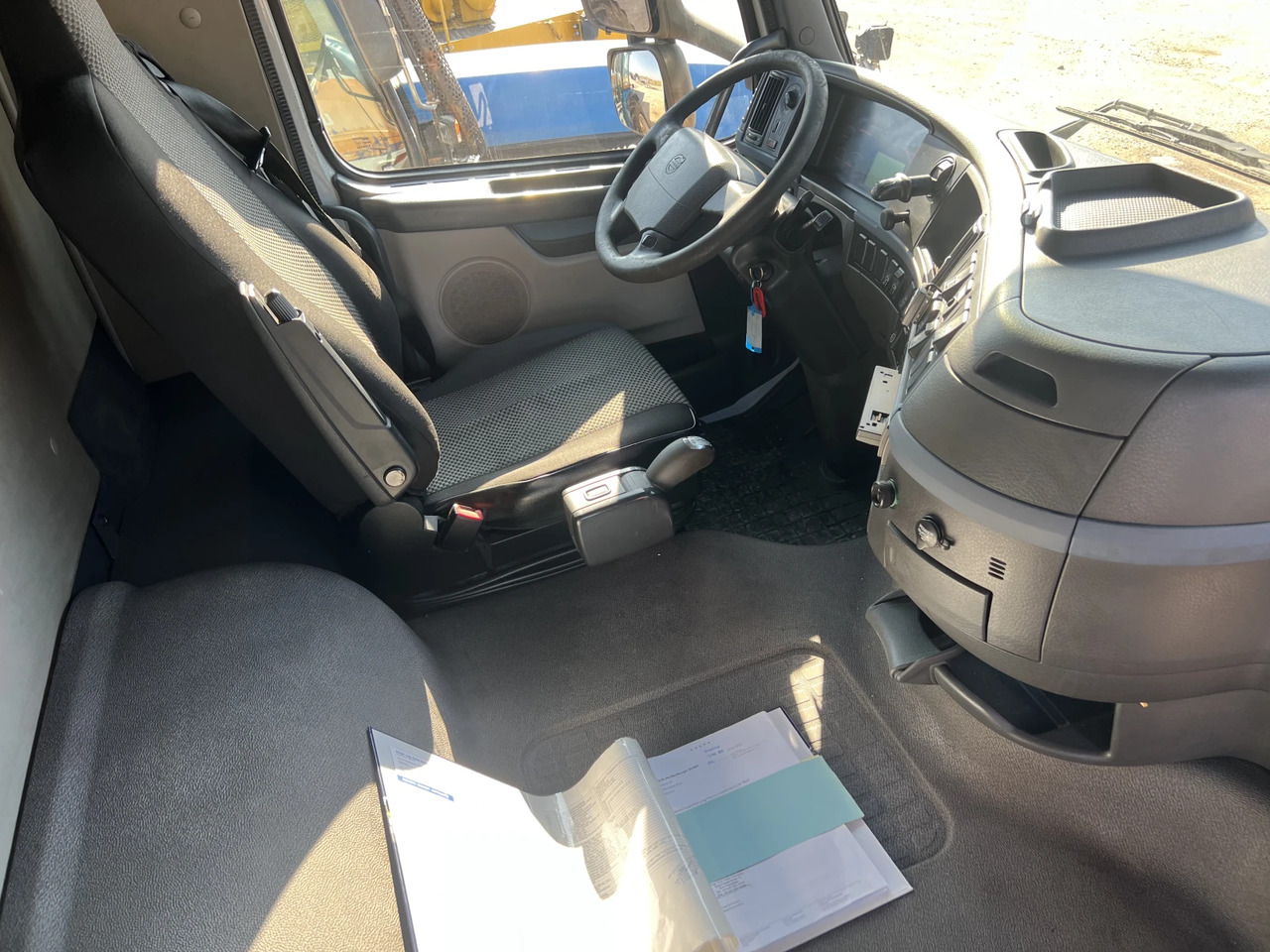 Leasing de  Volvo Fh 12 6х6, Кран, Нов внос Volvo Fh 12 6х6, Кран, Нов внос: foto 10