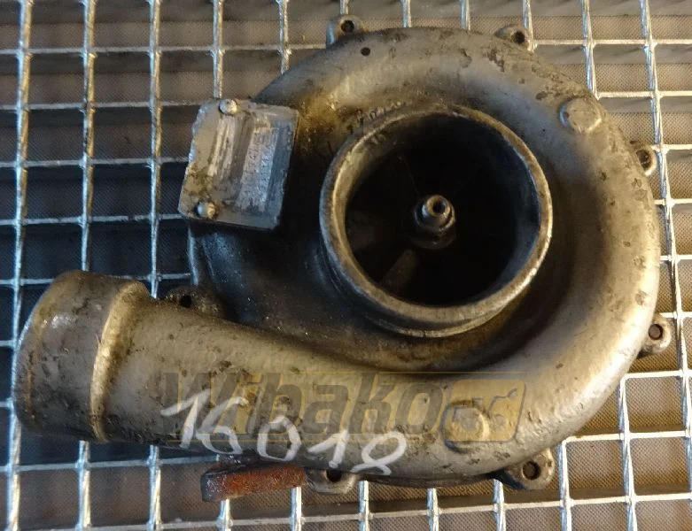 Caterpillar 3114 - Turbocompressor por Máquina de construção: foto 1 Caterpillar 3114 - Turbocompressor por Máquina de construção: foto 1