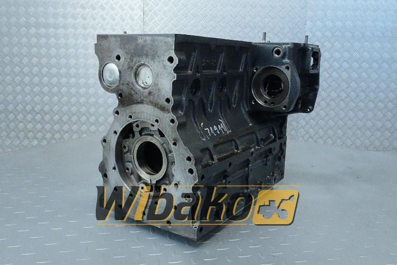 Crankcase for engine Kubota V2203 2.197 - Cárter por Máquina de construção: foto 1 Crankcase for engine Kubota V2203 2.197 - Cárter por Máquina de construção: foto 1