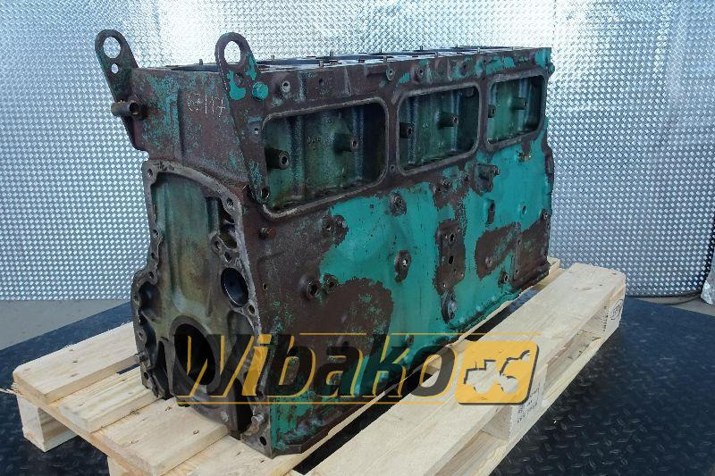 Crankcase for engine Volvo TD103 479752 - Cárter por Máquina de construção: foto 1 Crankcase for engine Volvo TD103 479752 - Cárter por Máquina de construção: foto 1