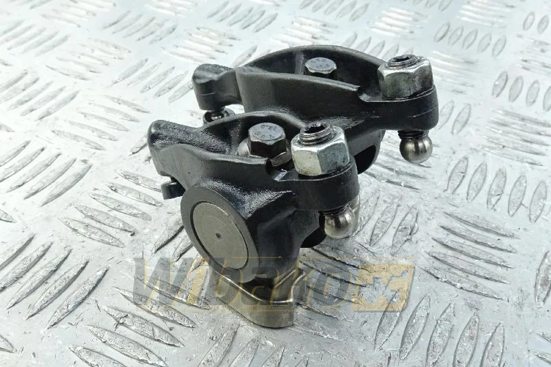 Cummins 4995602 - Cabeça do motor por Máquina de construção: foto 1 Cummins 4995602 - Cabeça do motor por Máquina de construção: foto 1