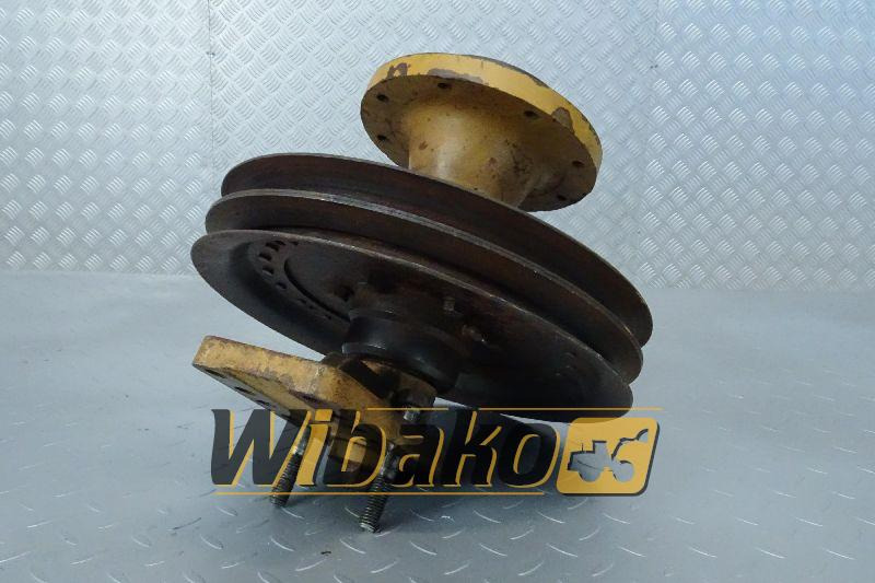 Fan drive for engine Caterpillar 3306 1W5037 - Ventilador por Máquina de construção: foto 1 Fan drive for engine Caterpillar 3306 1W5037 - Ventilador por Máquina de construção: foto 1