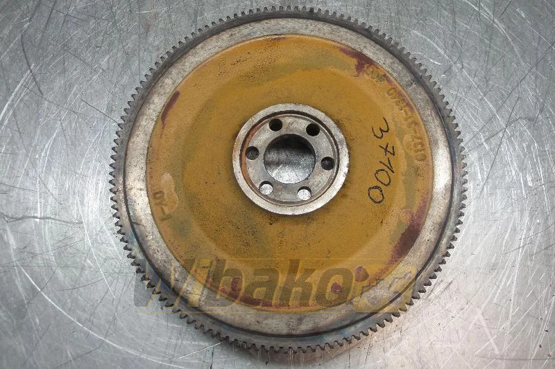 Komatsu S6D105-1 8137-31-1340 - Volante do motor por Máquina de construção: foto 1 Komatsu S6D105-1 8137-31-1340 - Volante do motor por Máquina de construção: foto 1